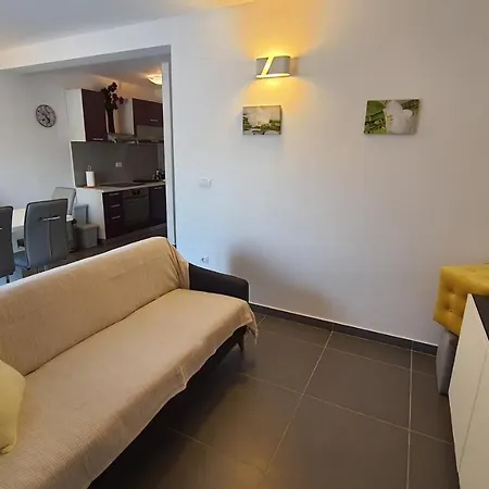 With Sea View Lägenhet *