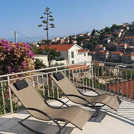 Lägenhet With Sea View