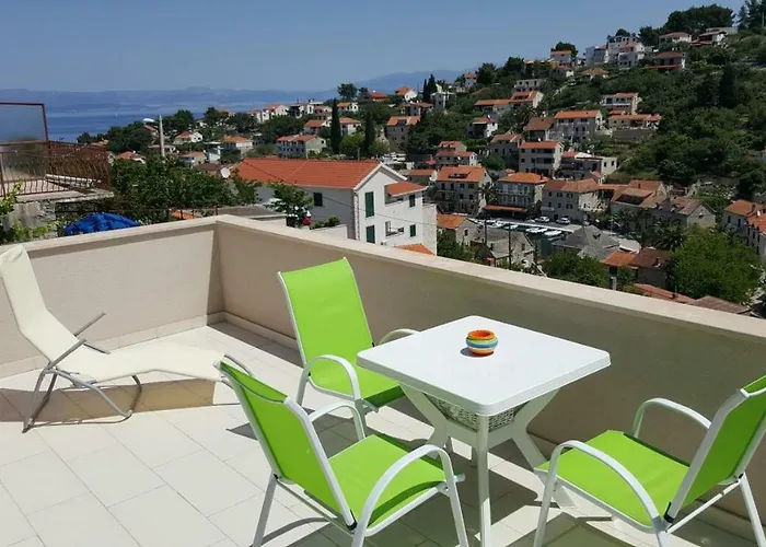 דירה With Sea View סטומורסקה
