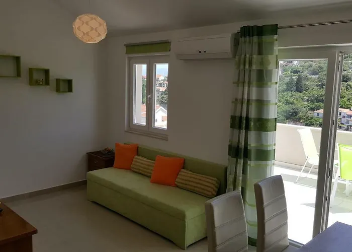 With Sea View דירה סטומורסקה